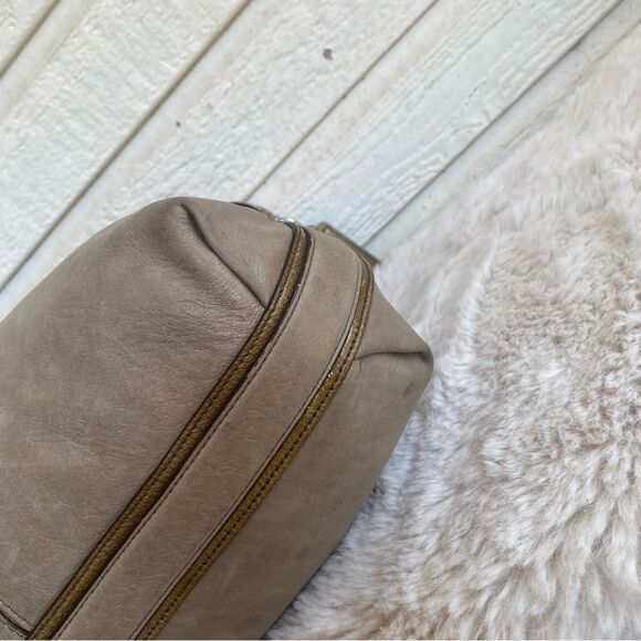 COACH Colette Grey Tan Op Art Leather Hobo Shoulder Bag 16442 - Picture 6 of 10